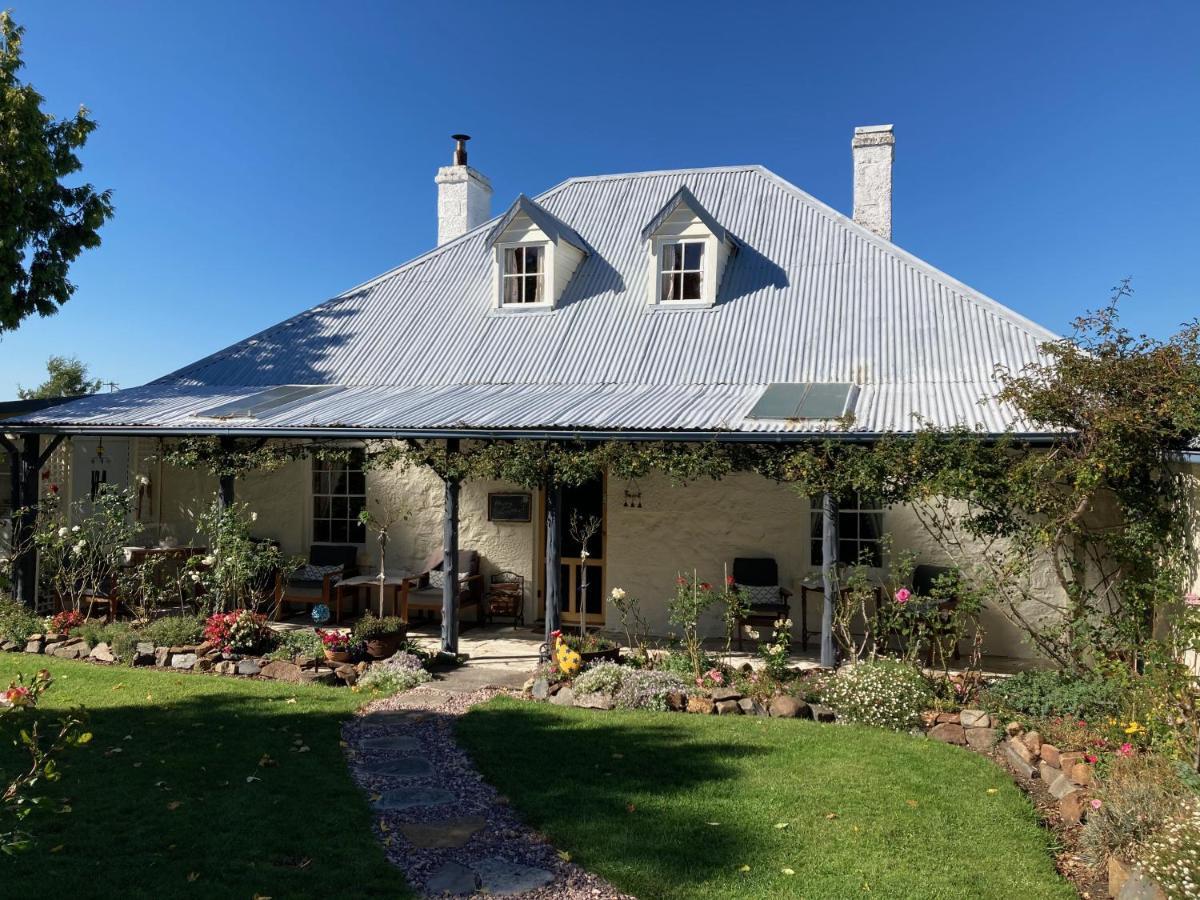 Orford'S Sanda House B&B Екстер'єр фото